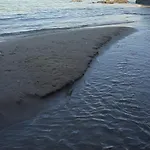 Oasi Di Pace צ'פאלו